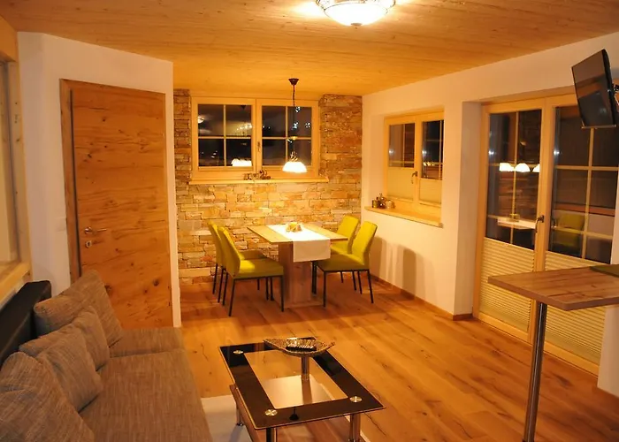 Romantikappartement Petz**** * Donnersbachwald